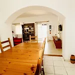 Luxury Alfred Villa